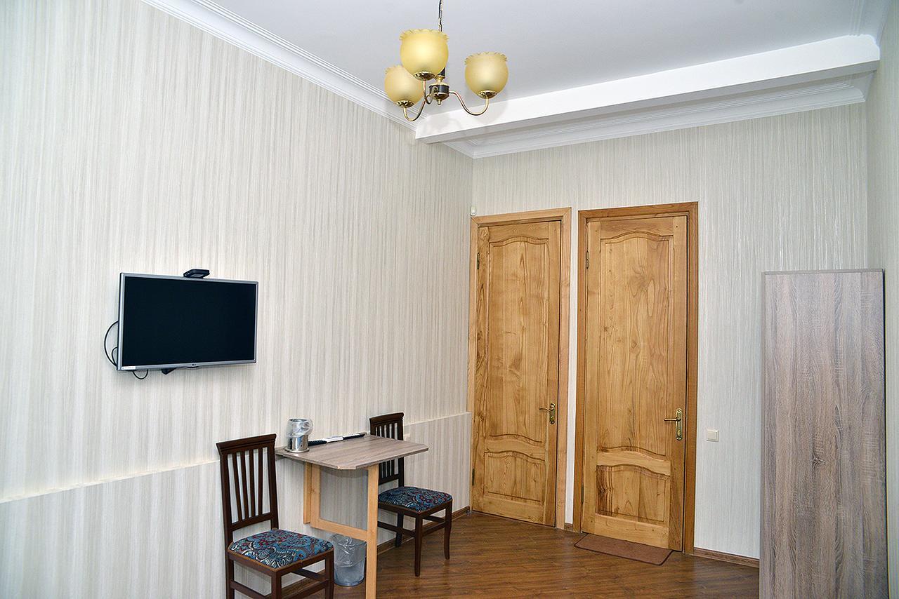 Center Villa 쿠타이시 외부 사진